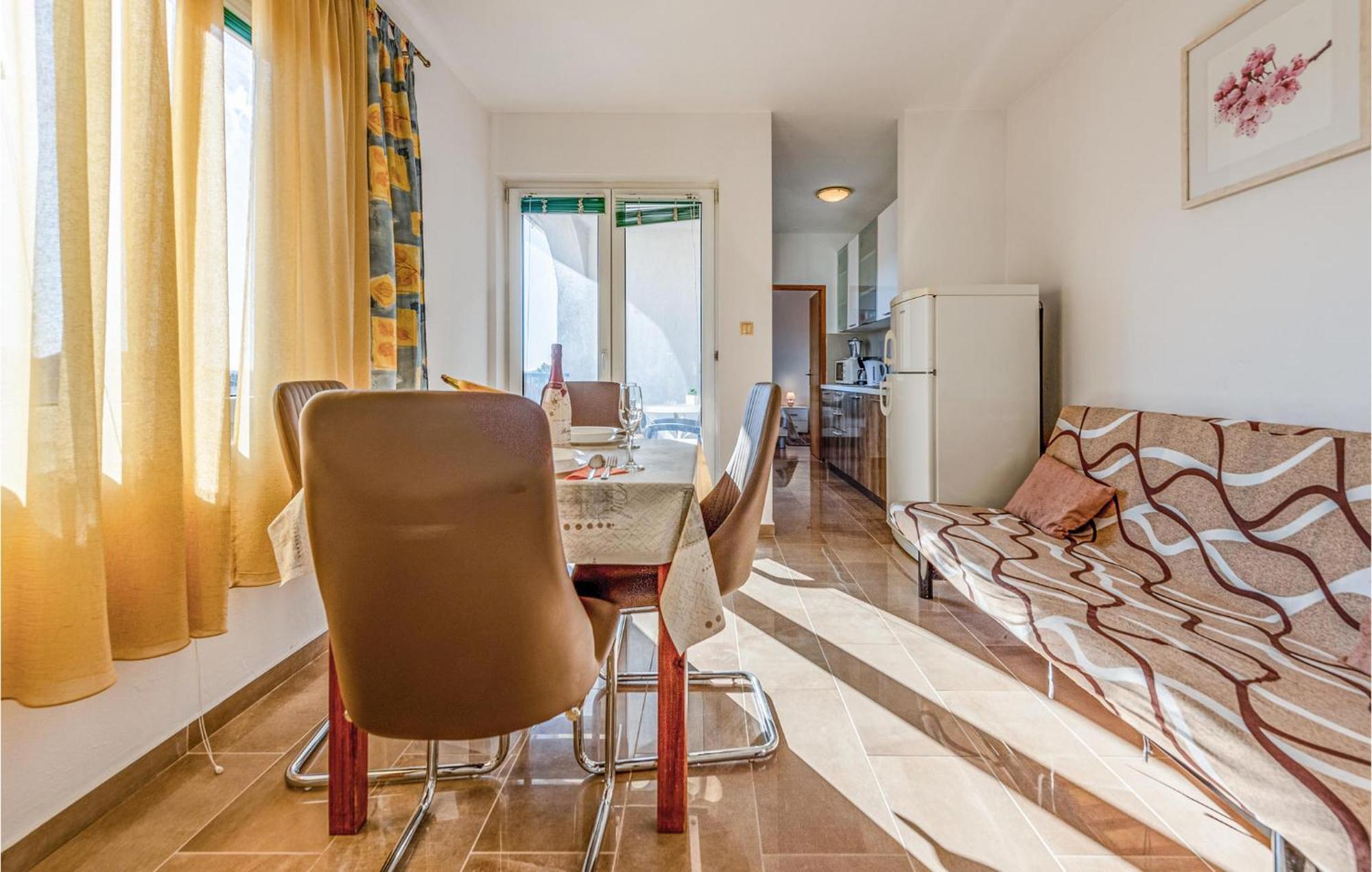 Amazing Apartment In Pakostane Bagian luar foto